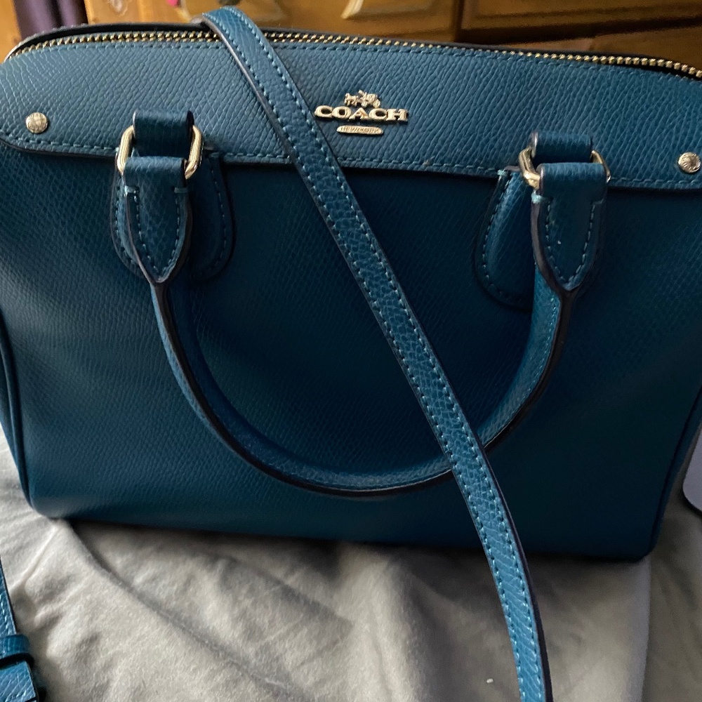 Coach crossbody purse